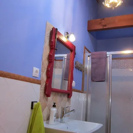 Lamadretierra 度假居 Villamejil